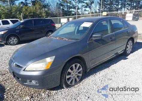 2007 Honda Accord 3.0 Ex z USA, uszkodzony, nr VIN 1HGCM66527A088871